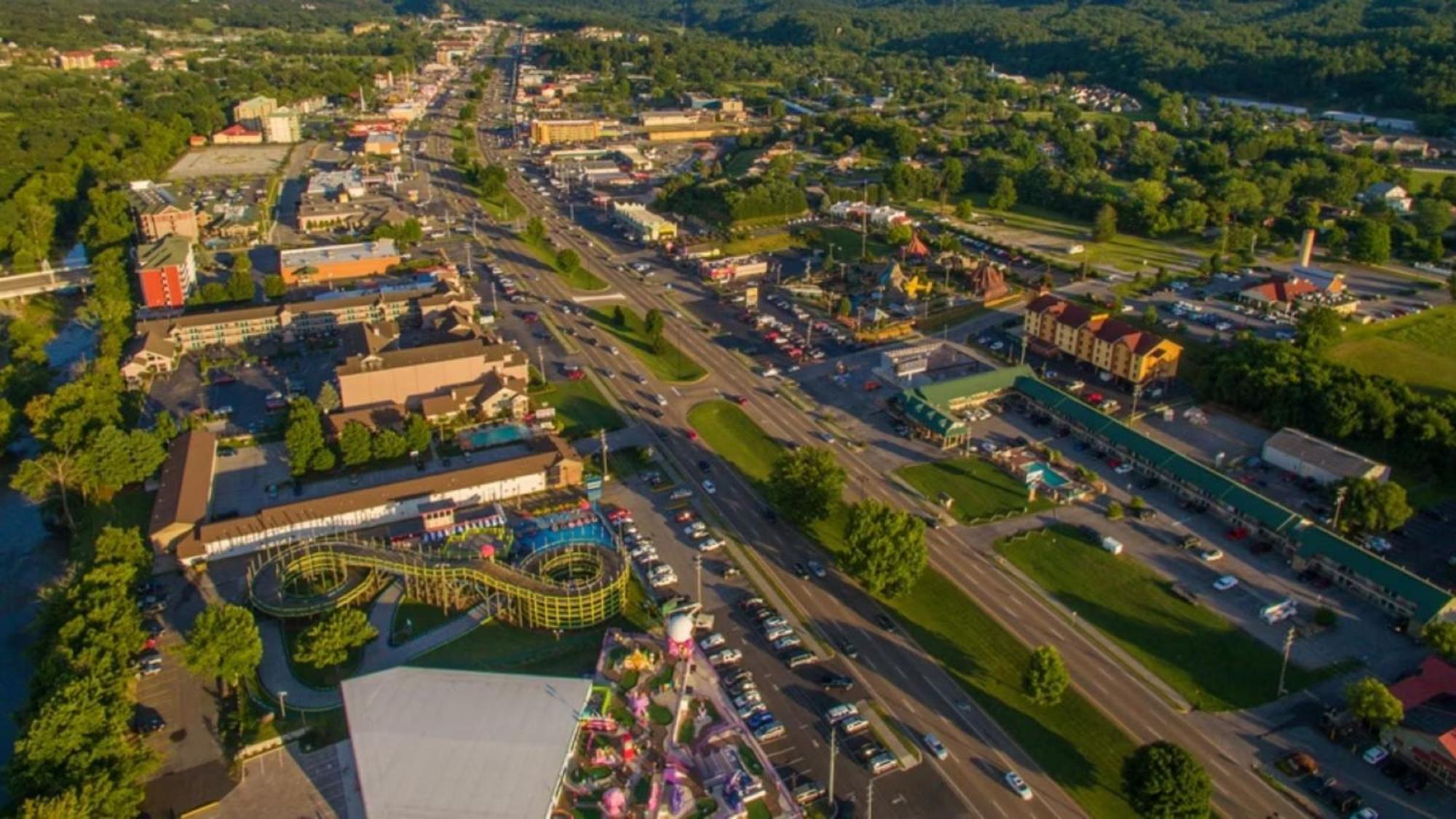 Liberty Lodge - Family Getaway With Pool, Hot Tub, Arcade & Dogs بيدجن فورج المظهر الخارجي الصورة